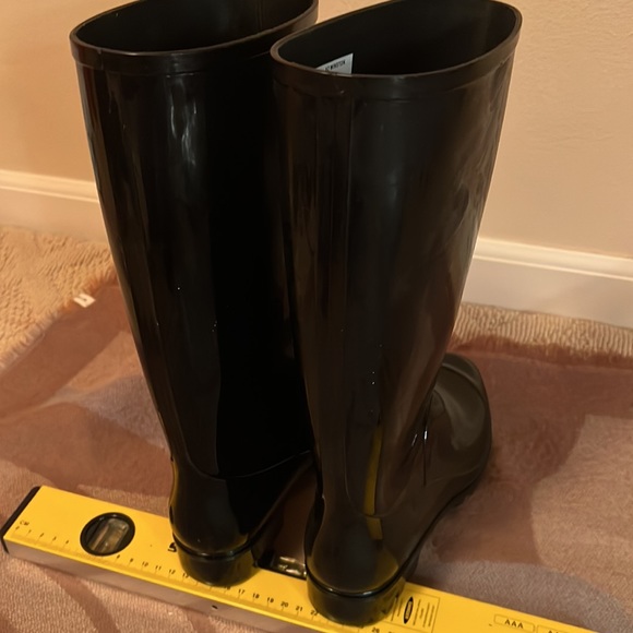 Arizona Black Rain Boots, 9 - Picture 5 of 10